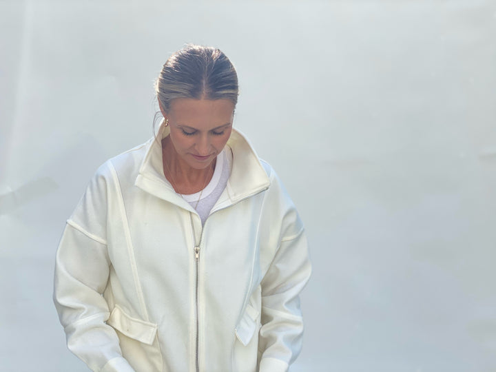 Drawstring Zip-Up